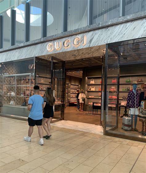 gucci calgary|Gucci holt Toronto yorkdale.